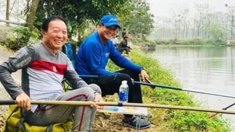 Tạm biệt một tượng đài