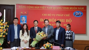 Chủ động, sáng tạo, nâng cao bản lĩnh chính trị