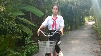 Học bổng Chắp cánh ước mơ: Lớn lên giữa nghịch cảnh