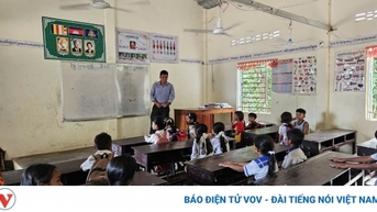 សាលា​តូច​ឈ្មោះ ភឿក​ហ្វា កំពង់ធំ