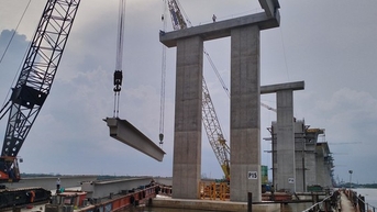 Lao lắp nhiều nhịp dầm cầu Nhơn Trạch