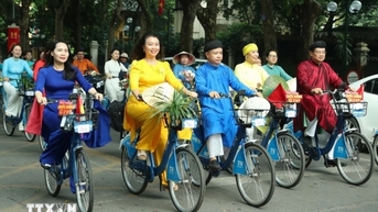 Một số hình ảnh ấn tượng về chương trình "Áo dài kết nối Du lịch với Di sản Hà Nội 2024"