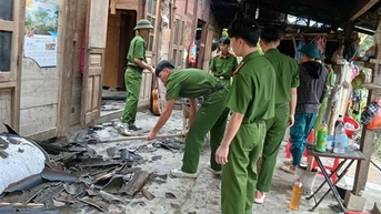 Lực lượng Cảnh sát cơ động "Chung tay xóa nhà tạm, nhà dột nát"