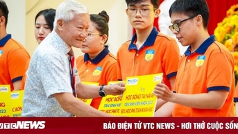 Một trường đại học ở TP.HCM chơi lớn, giảm 25% học phí cho sinh viên