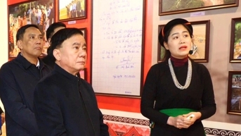 상임비서국, 누마을 주민들을 방문하여 설 선물 전달