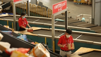 ហេតុអ្វីបានជាភាគហ៊ុន Viettel Post កើនឡើងខ្លាំង?