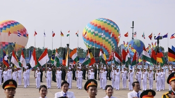 មនុស្សជាង 2.000 នាក់បានចូលរួមក្នុងការបើកការតាំងពិព័រណ៍ការពារអន្តរជាតិវៀតណាមឆ្នាំ 2024