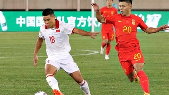 “Trả nợ” thành công tuyển Việt Nam, báo Trung Quốc vẫn chê đội nhà tơi tả