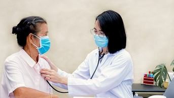 Những chuyến xe buýt mang thông điệp “lạ mà quen”