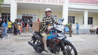 Chung tay giúp ngư dân Trà Vinh bám biển