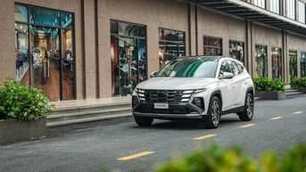Hyundai Tucson មានការ Upgrade ជាច្រើន តម្លៃគឺ 80 លានដុង ខ្ពស់ជាងជំនាន់មុន។
