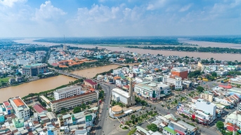 Thành phố tỉnh lỵ nào lớn nhất miền Tây?