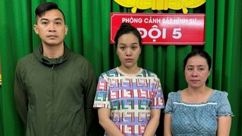 Cơ trưởng hãng hàng không điều hành đường dây mại dâm