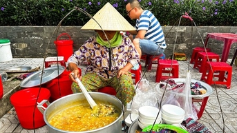 Đến trễ khách vẫn vui vẻ ăn... cháo không