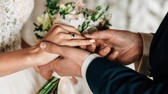 Thách thức dân số khi người trẻ kết hôn muộn và người càng giàu càng sinh ít con