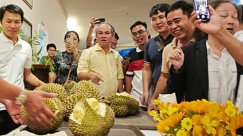 Công ty của bầu Đức trả hơn 1.000 tỉ đồng nợ trái phiếu chỉ trong 2 ngày
