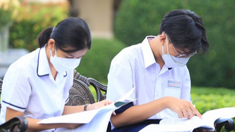 Những học sinh sắp thi lớp 10 'sợ mai trời sáng'