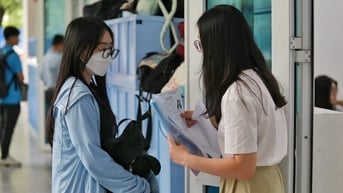 Đề xuất miễn học phí con giáo viên: Trường tư xoay xở ra sao?
