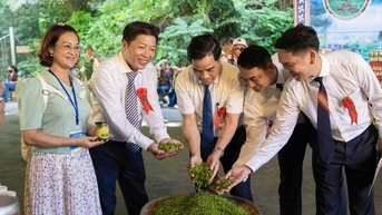 광남성, 동반구에서 처음으로 아리에우 고추 축제가 개최되었습니다.