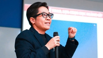 TS Nguyễn Trà Giang tố UMT nợ thù lao tiền tỉ, trường nói 'không có căn cứ'