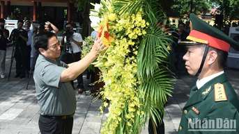 Tiếp tục quan tâm, chăm lo hơn nữa cho người có công với tất cả trách nhiệm và nghĩa tình sâu nặng