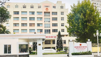 Các địa phương cho học sinh nghỉ học để ứng phó bão số 3