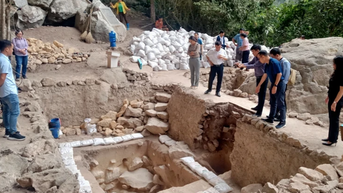 Lần thứ 5 đào khảo cổ Mái Đá Ngườm ở một xã của Thái Nguyên, phát lộ thêm la liệt hiện vật cổ xưa