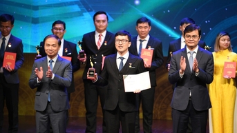 Chuyện về một tiến sĩ đạt nhiều giải thưởng khoa học lĩnh vực xã hội