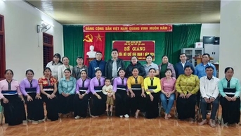 ពិធីបិទវគ្គអក្ខរកម្មដំណាក់កាលទី១ ឆ្នាំ២០២៤ នៅភូមិ Dung Giang