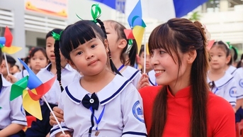 Thưởng Tết giáo viên cao nhất tại TPHCM hơn 100 triệu đồng