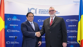 នាយករដ្ឋមន្ត្រីទៅទស្សនា ICI ជំរុញកិច្ចសហប្រតិបត្តិការនវានុវត្តន៍វៀតណាម-ចិន