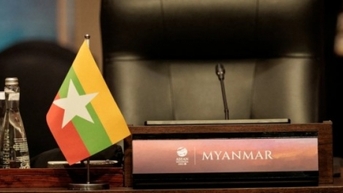 Ba công ty Indonesia bị yêu cầu điều tra bán vũ khí cho Myanmar sau đảo chính