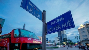 TPHCM cấm xe ô tô vào đường Lê Lợi trong 4 ngày