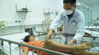 6 lọ thuốc hiếm điều trị ngộ độc Botulinum do WHO viện trợ đã về đến Việt Nam