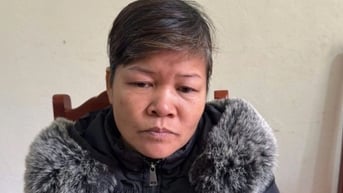 Bắt giữ người phụ nữ chửi bới, cắn vào tay Cảnh sát giao thông