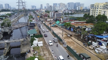 Dồn lực thi công mở rộng con đường gần 1.000 tỷ đồng/1km tại Hà Nội