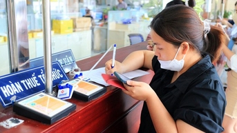 Đau đầu chờ xác minh hóa đơn, đối tác