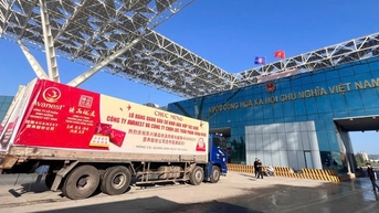 Quảng Ninh xuất khẩu lô hàng tổ yến đầu tiên sang Trung Quốc