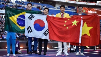 វៀតណាមឈ្នះមេដាយសំរឹទ្ធនៅ WorldSkills 2024