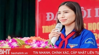 Nữ thủ lĩnh đoàn nhiệt huyết, năng động