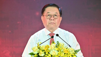 Cán bộ, đảng viên tích cực nêu gương trong học và làm theo Bác
