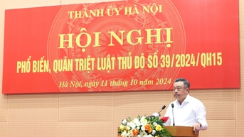 mỗi cán bộ, công chức phải nắm vững quy định của Luật Thủ đô