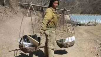 Giảng viên đại bỏ phố lên núi sống như người nguyên thủy hiện ra sao sau 14 năm?