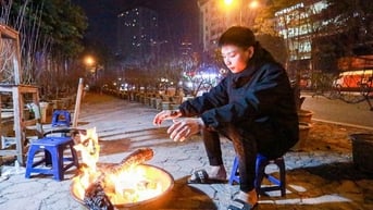 Trắng đêm trông đào, quất dịp Tết trong cái lạnh thấu xương chỉ 9 độ C