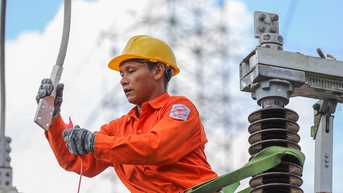 Giá điện tăng ảnh hưởng doanh nghiệp: Nhìn từ sàn chứng khoán