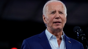 Chủ tịch Hạ viện Mỹ đề nghị chính phủ xem xét phế truất Tổng thống Biden