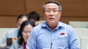 Công chức mới tuyển dụng dù xuất sắc thì lương cũng chỉ đủ tiêu tằn tiện