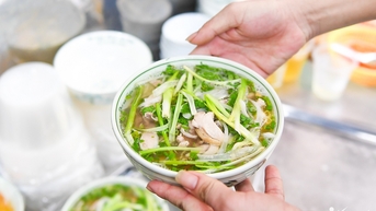 Ẩm thực Hà Nội ‘làm mưa làm gió’ trên các bảng xếp hạng