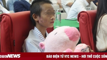 Bé gái Làng Nủ hồi phục kỳ diệu, được xuất viện sau 50 ngày điều trị