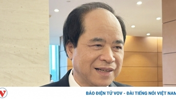 국회 대의원들, 8차 정기국회 "역사적" 업무량 예상